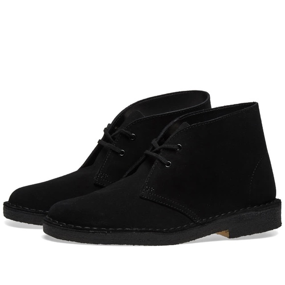 Men’s Clark Desert Boots in Black Suede - Picture 2 of 5